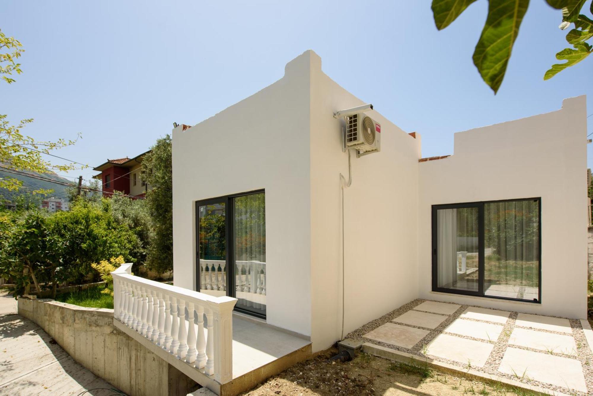 Olivium Rooms Vlore Exterior photo